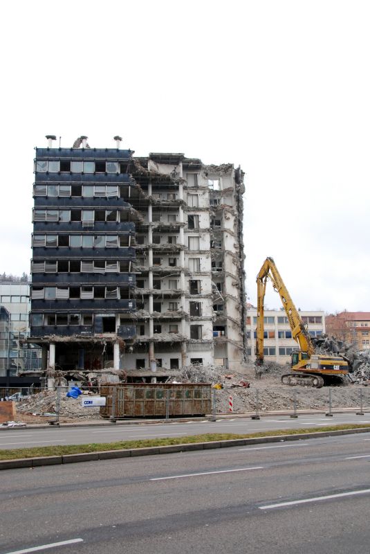 Commercial Demolition Service in Sacramento, CA